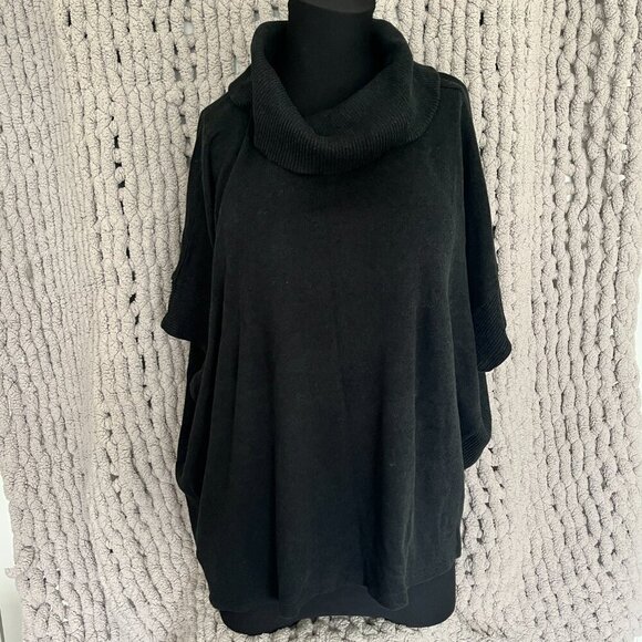Banana Republic Factory Black Knit Poncho Size XS/S - Picture 8 of 15